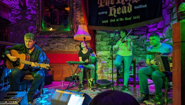 Galway-Kings-Head-2