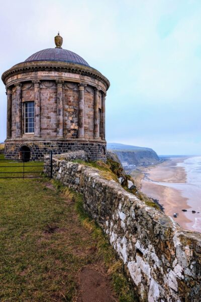 Mussenden_Temple_1