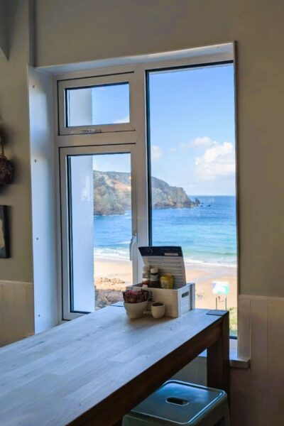 Plemont_Beach-Cafe
