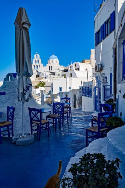 Pyrgos-Santorini_1