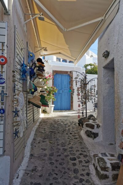 Pyrgos-Santorini_3